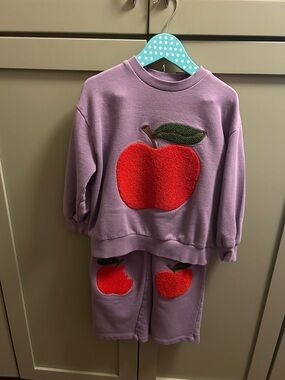 Mini Boden Lilac Kids Sweatsuit with Red Apple Appliqué